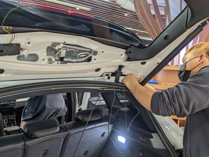 BMW ACE 3.0第三代原廠行車紀錄器開箱