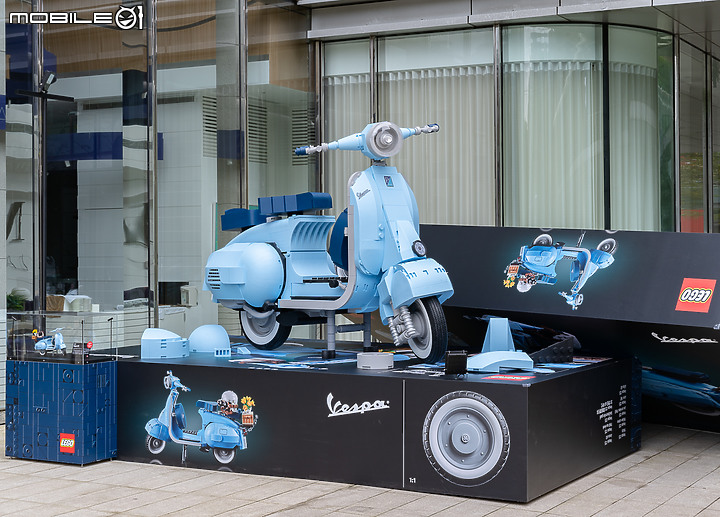 【3/1號開賣】LEGO樂高推出10298 Vespa 125,放大版本同步於台北信義區展出!