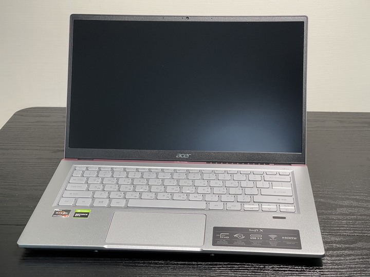 幫我的Acer粉紅色新筆電開箱