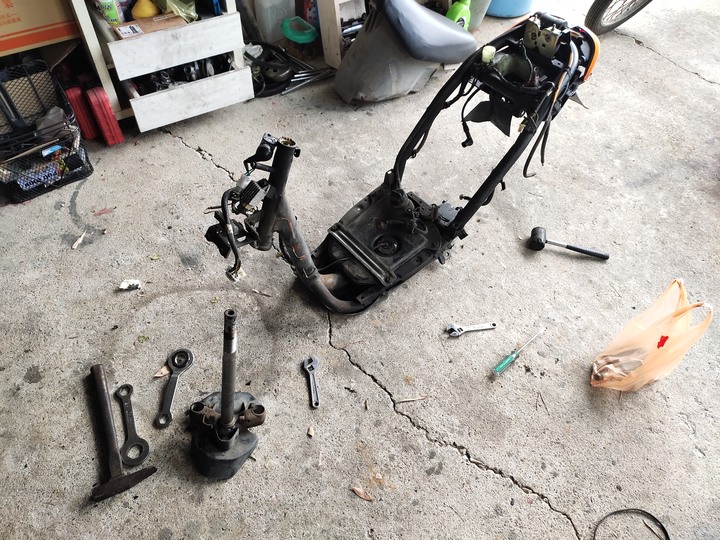 貧窮大學生再一台Dio50(F5AR)翻新紀錄(2022/02)