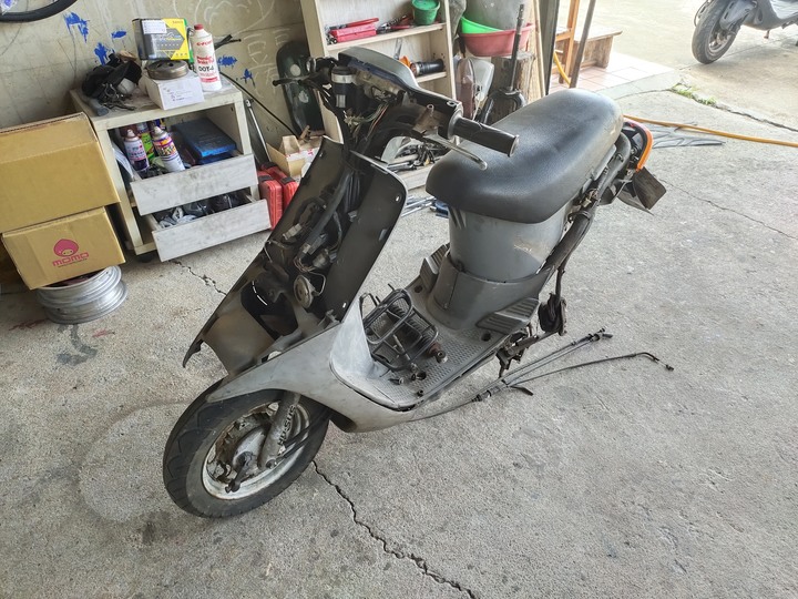 貧窮大學生再一台Dio50(F5AR)翻新紀錄(2022/02)