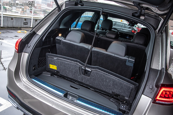 Mercedes-Benz GLE 300d 4MATIC 試駕｜換裝四缸輕油電，舒適性依然是最高水準！