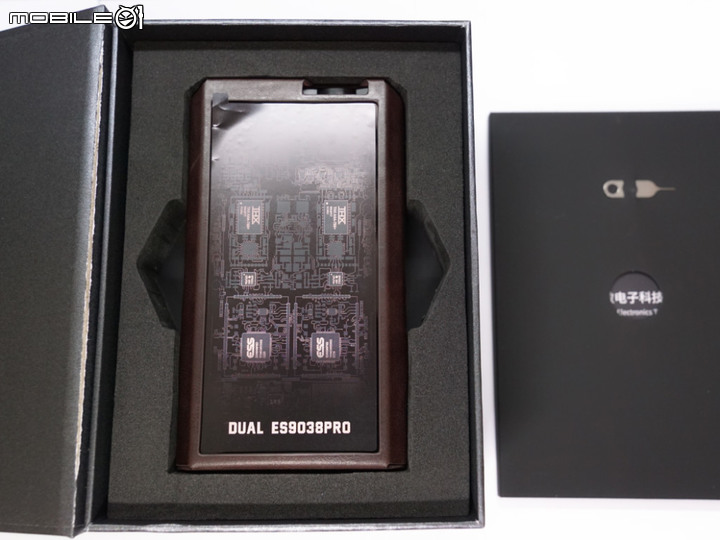 [開箱評測] Fiio M17超級旗艦 隨身撥放器&台機