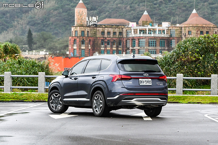 七人座SUV頂上對決 │ VW Tiguan Allspace x Hyundai Santa Fe x Kia Sorento x Peugeot 5008