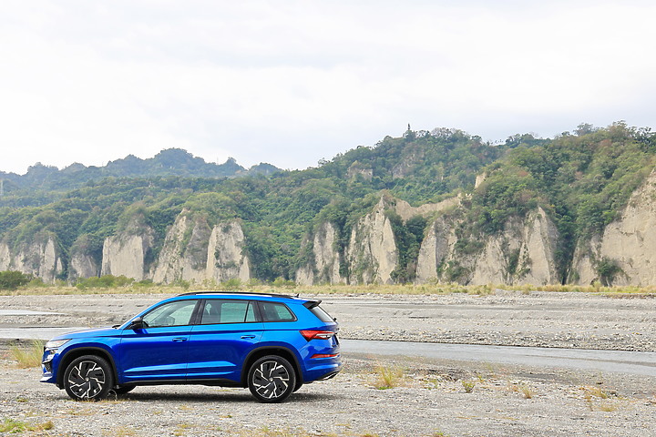 點我看大圖 (映像旅行) 意猶未盡的暢快in台東feat. Škoda Kodiaq RS