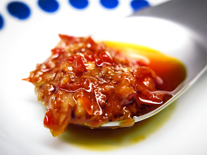 點我看大圖 【開罐】麻不是辣,但更勝於辣啊......傳說中的四川大紅袍手工釀製「迺個辣」開罐試吃..