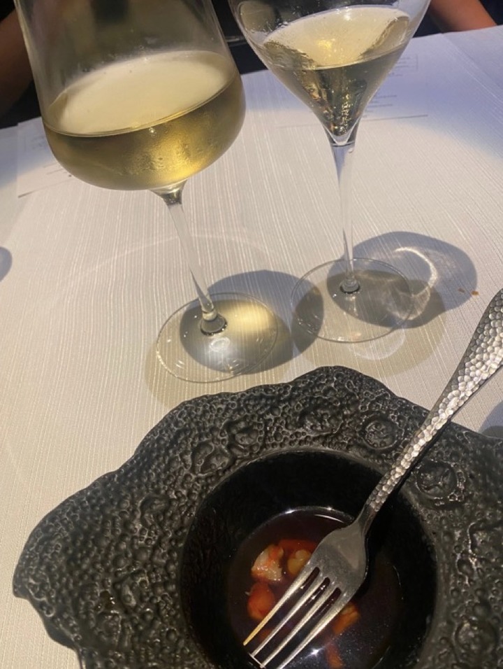 點我看大圖 侍酒師餐酒搭配,但這混酒配法不是很容易醉嗎?