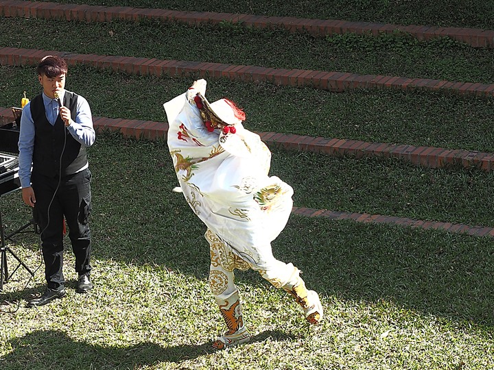 臺南左鎮化石園區 – 全臺首座且唯一之化石教育園區 — 大年初一走春去!
