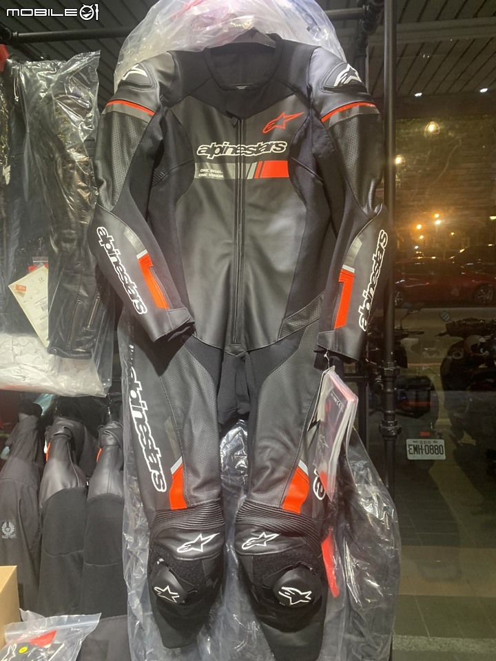 點我看大圖 【新車開箱】 2022年式 ZX6R 生日當天浮誇開箱~ (文多圖多廢話也很多XD)