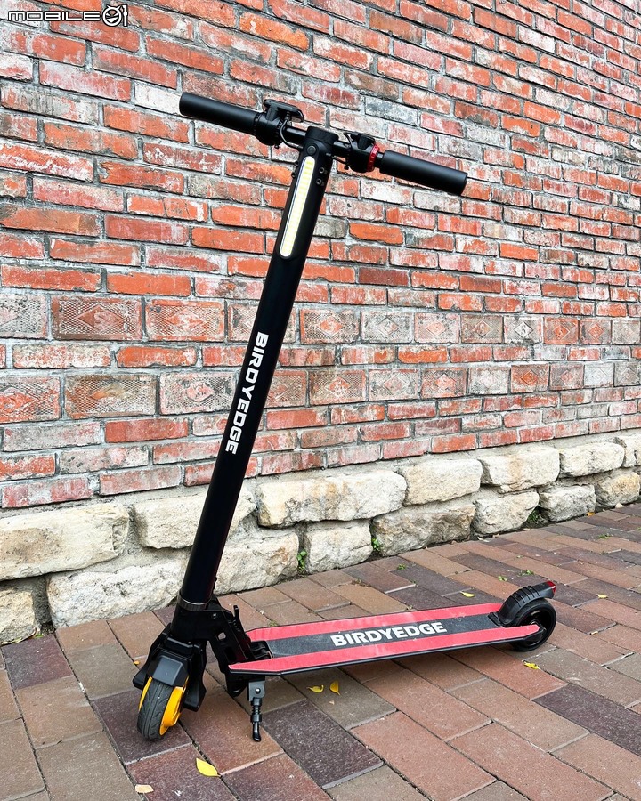 人生第一台BIRDYEDGE G3 超輕電動滑板車