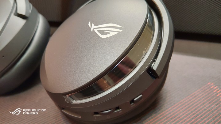 (數位耳機簡單開箱)ROG Fusion ii 500數位電競耳機