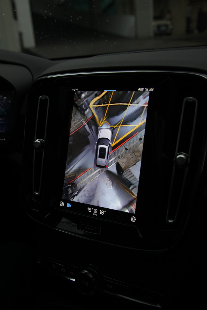 Volvo XC40 Recharge P8 搶先試駕