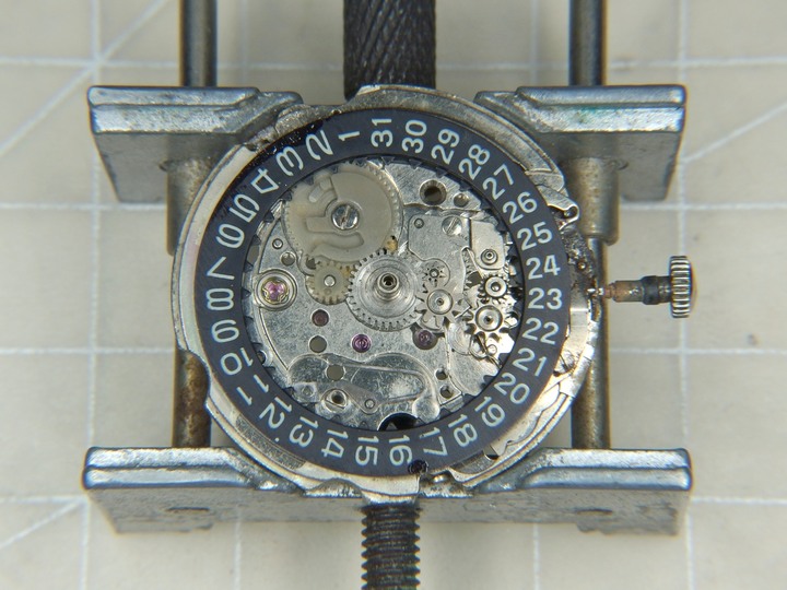自娛玩修錶 - 遙思八零年代: SEIKO 5電視面(TV dial) 6309-510A自動上鏈老錶 (cal. 6309A)