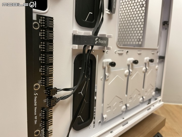 Fractal Design Torrent Compact 緊湊型ATX機殼 開箱+測試
