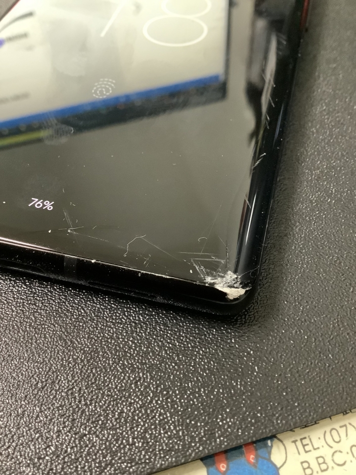 [經驗分享]Google Pixel 6 Pro +犀牛盾 摔機測試🤣~(修復更新)