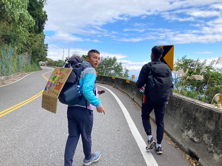 徒步環島Day40-42松山區到新莊區14K+補崇德到南澳48K