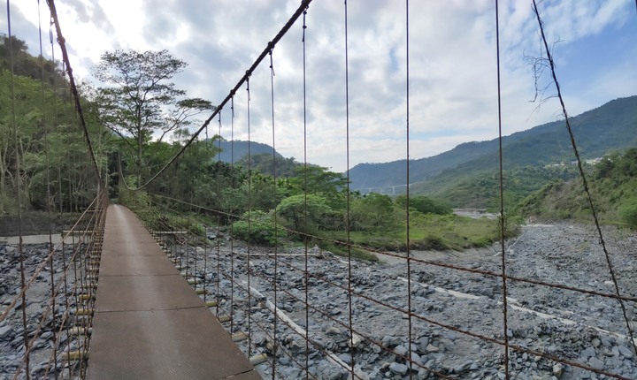 高雄 茂林國家風景區 吊橋探索
