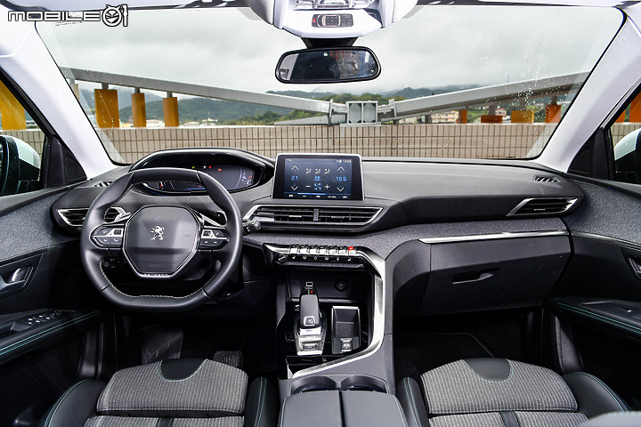 七人座SUV頂上對決 │ VW Tiguan Allspace x Hyundai Santa Fe x Kia Sorento x Peugeot 5008