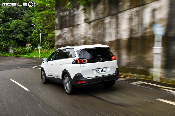 七人座SUV頂上對決 │ VW Tiguan Allspace x Hyundai Santa Fe x Kia Sorento x Peugeot 5008