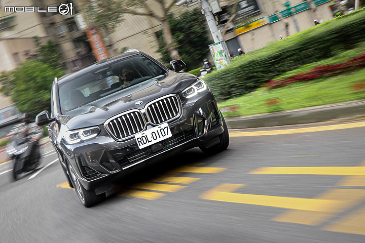 BMW X3 xDrive30i M Sport 小改款試駕|不用攻頂M字,就已面面俱到!