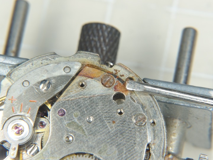 自娛玩修錶 - 遙思八零年代: SEIKO 5電視面(TV dial) 6309-510A自動上鏈老錶 (cal. 6309A)