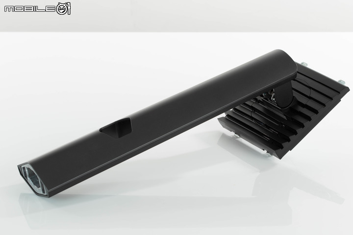 Dell 25 S2522HG 遊戲專用顯示器開箱實測 在 240Hz 高更新率規格內提供靈活使用彈性