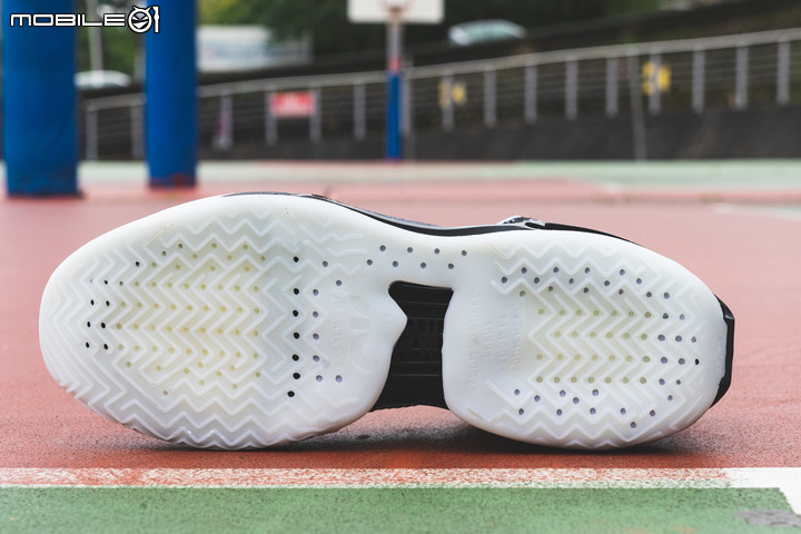 Nike Air Zoom G.T. Jump開箱報告|誠意滿載的科技配置!
