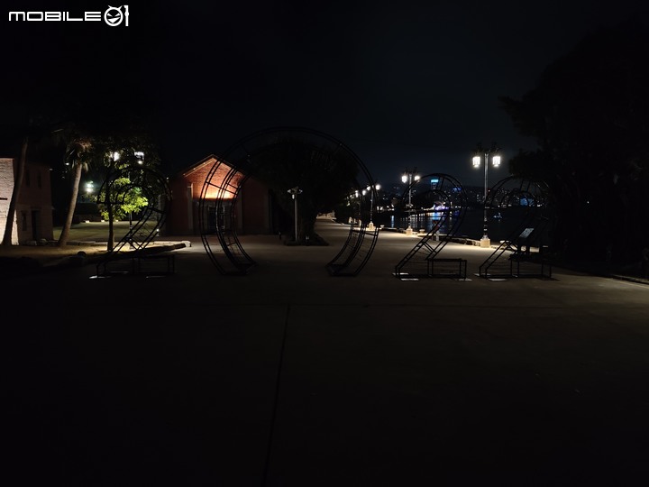 [開箱] GT2 PRO 上手體驗，Realme第一台旗艦表現亮眼！