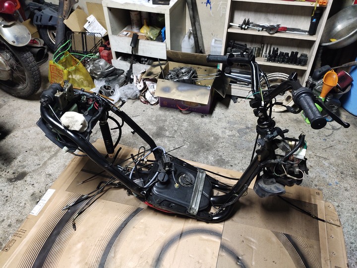 貧窮大學生再一台Dio50(F5AR)翻新紀錄(2022/02)