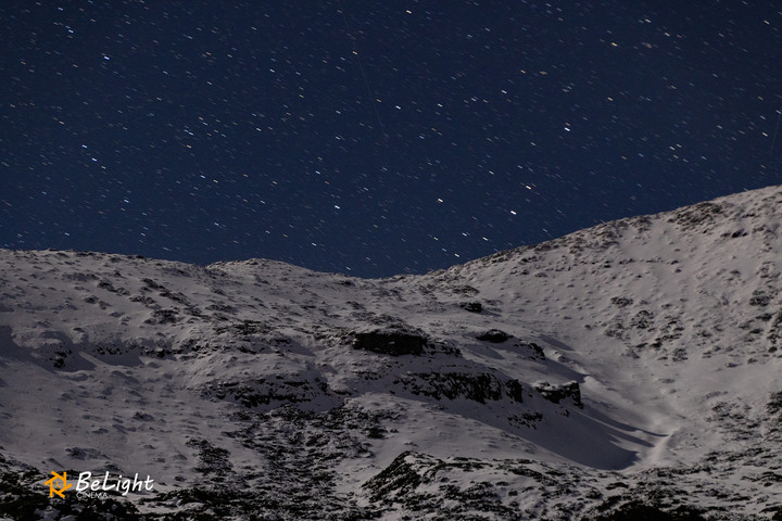 點我看大圖 三訪雪季雪山--星空 動物 飛上天