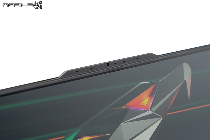 GIGABYTE AORUS 15 XE4 測試報告｜效能與美型兼具的準旗艦電競筆電！