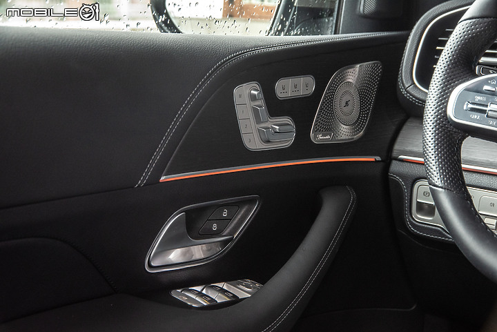 Mercedes-Benz GLE 300d 4MATIC 試駕｜換裝四缸輕油電，舒適性依然是最高水準！