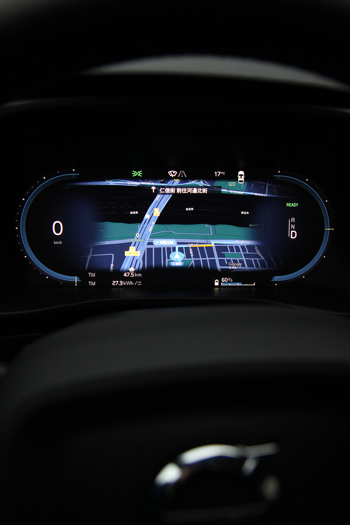 Volvo XC40 Recharge P8 搶先試駕