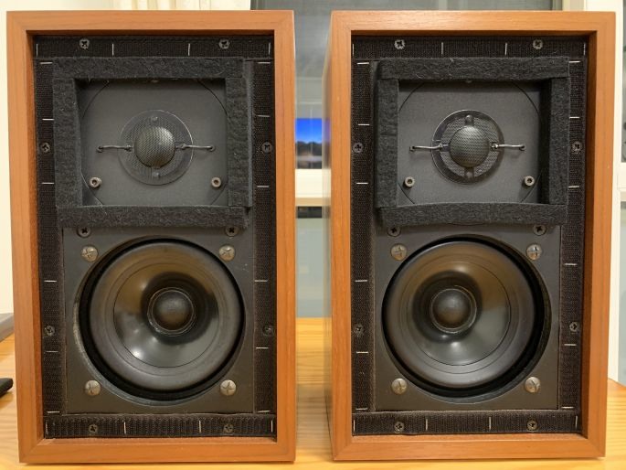 [開箱] Spendor LS3/5A(11Ω) & Arriba A-8025真空管綜擴(輸出阻抗改11Ω)