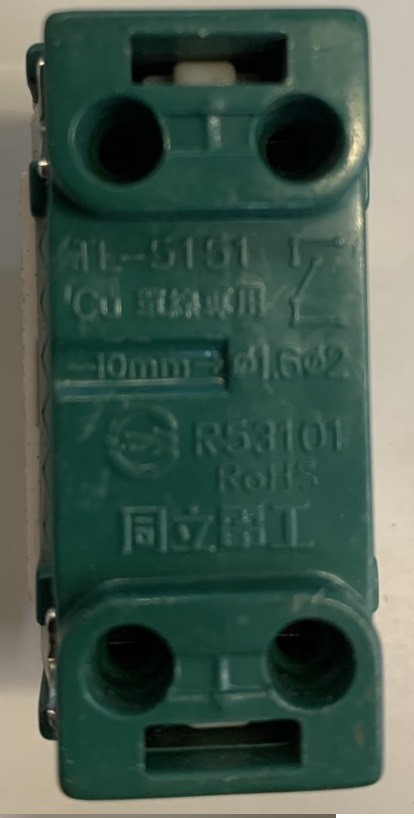 請問這個電線要怎麼接