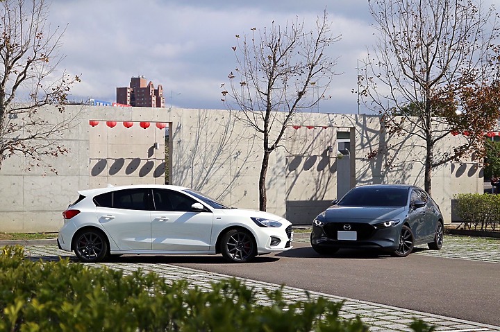 遲來的開箱文 ~ 2021 Ford Focus ST line Lommel X 5D