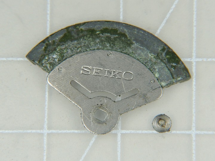 自娛玩修錶 - 遙思八零年代: SEIKO 5電視面(TV dial) 6309-510A自動上鏈老錶 (cal. 6309A)