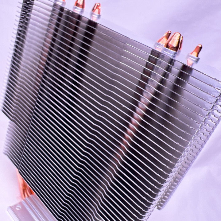 銀欣 AR12-TUF 散熱器！讓原廠散熱器安心上路，老舊電腦再戰江湖。