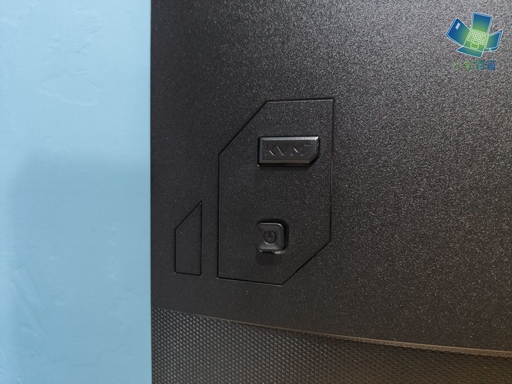 【小宅開箱】更快更大更廣的物理外掛 技嘉M34WQ超寬電競螢幕開箱