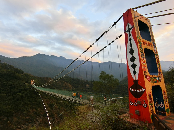 高雄 茂林國家風景區 吊橋探索