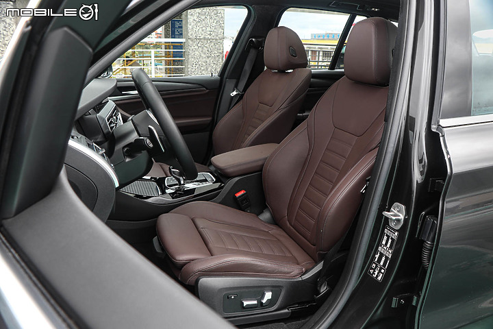 BMW X3 xDrive30i M Sport 小改款試駕｜不用攻頂M字，就已面面俱到！