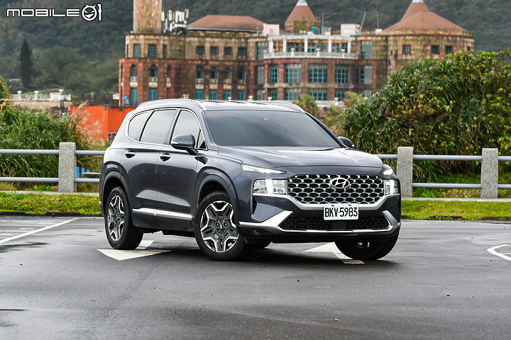 七人座SUV頂上對決 │ VW Tiguan Allspace x Hyundai Santa Fe x Kia Sorento x Peugeot 5008