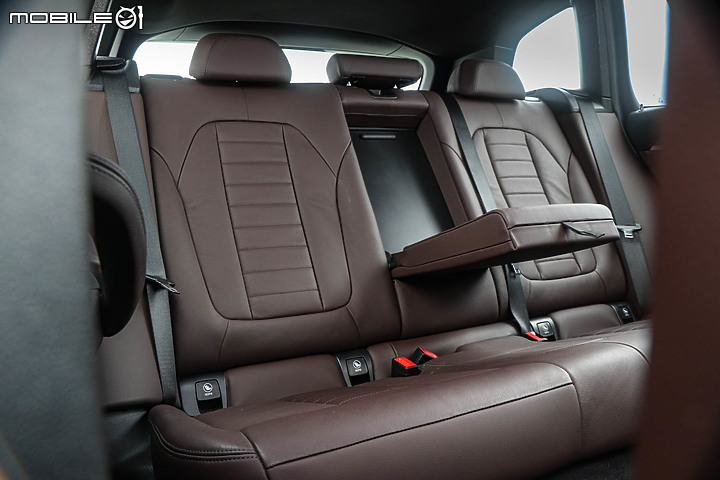 BMW X3 xDrive30i M Sport 小改款試駕｜不用攻頂M字，就已面面俱到！