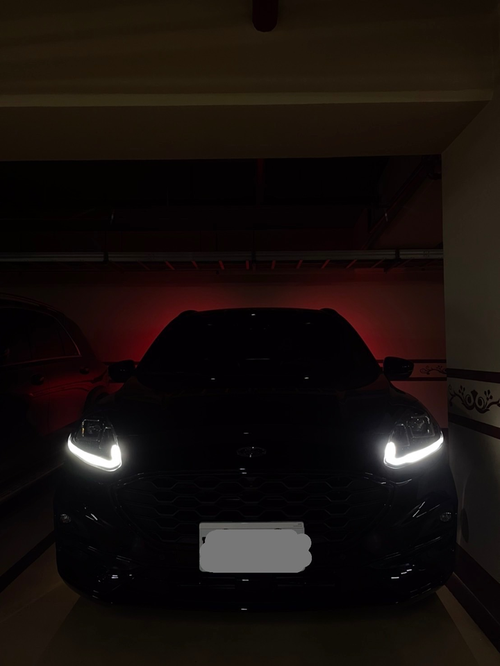 KUGA ST-LINE終於交車啦～黑隊成員報到！