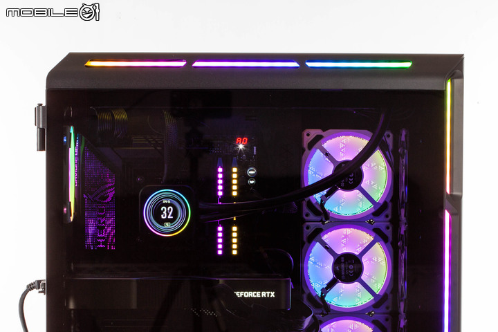 CORSAIR iCUE 5000T RGB 機殼開箱實裝 以滿滿燈效設計打造個人絢爛風格