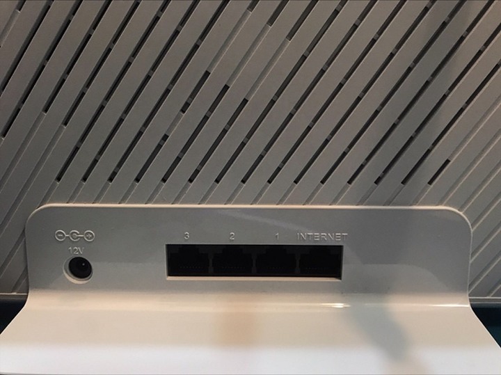 一魚兩吃! 外出露營、居家使用都很便利的G415分享器開箱