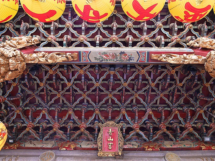艋舺青山宮、朝北醫院、艋舺清水巖、萬華區史展示中心 — 艋舺市街散步之二