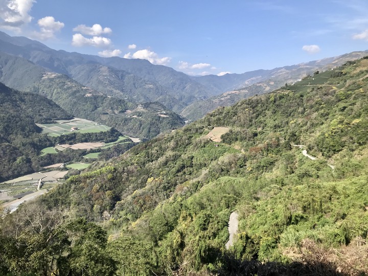 跨界 Cross 旅遊--翠巒、紅香、瑞岩、慈峰、翠峰、靜觀、合作、平靜、力行、華岡