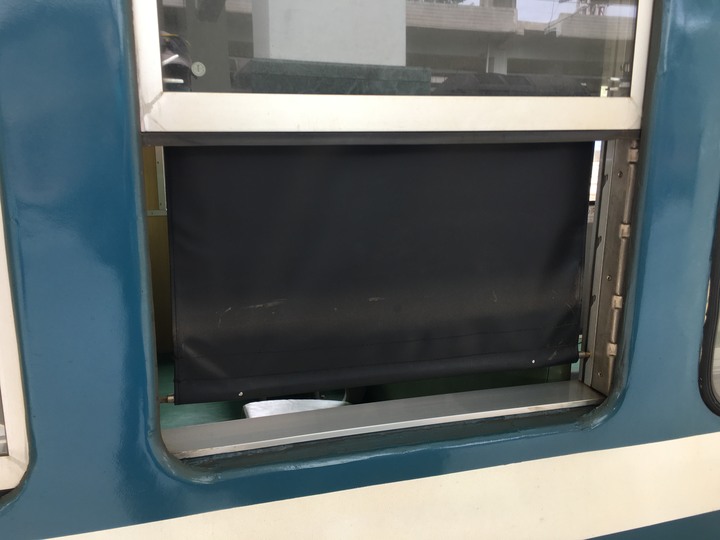 藍皮解憂號觀光列車(台東-枋寮)騎遊金崙