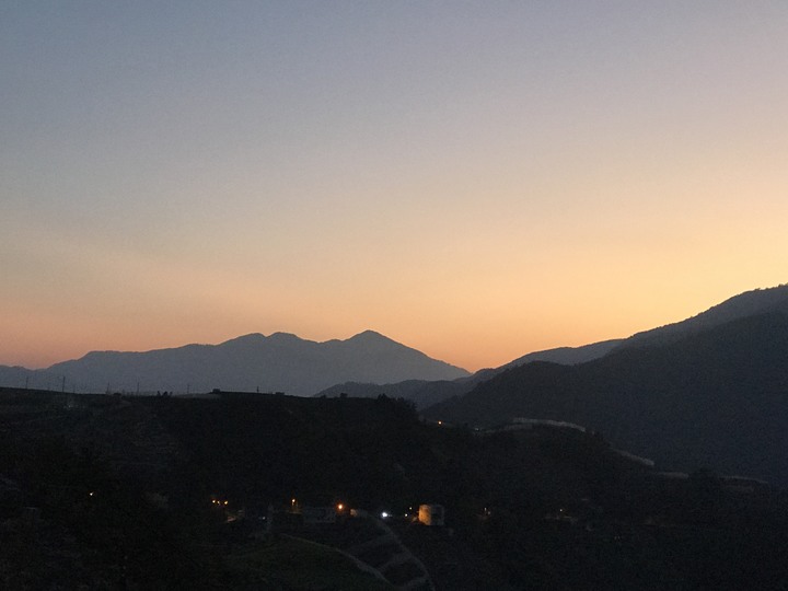 跨界 Cross 旅遊--翠巒、紅香、瑞岩、慈峰、翠峰、靜觀、合作、平靜、力行、華岡